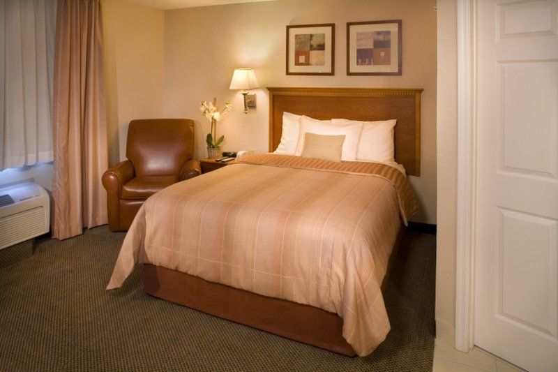 Candlewood Suites Fredericksburg By Ihg Habitación foto