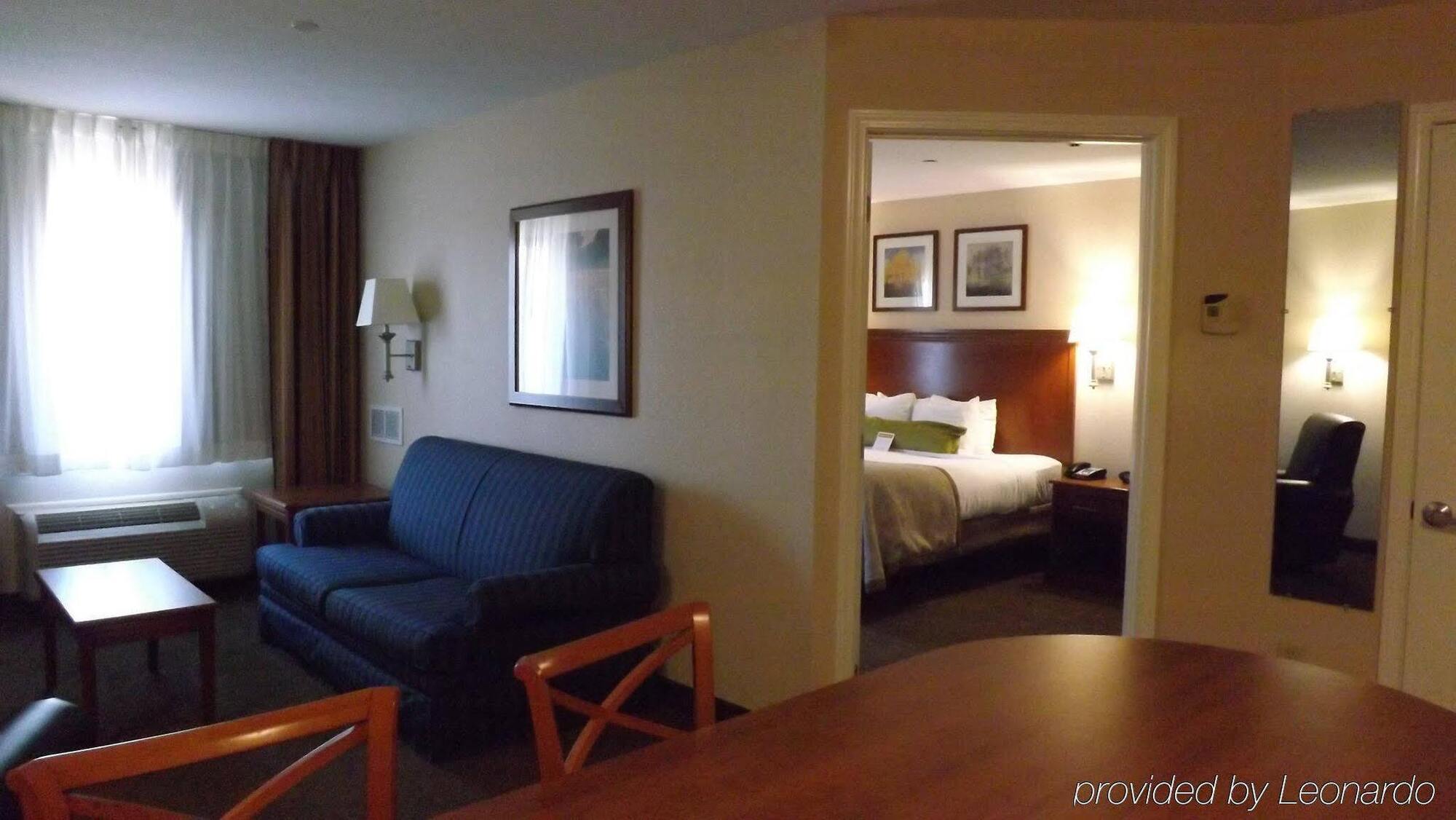 Candlewood Suites Fredericksburg By Ihg Exterior foto